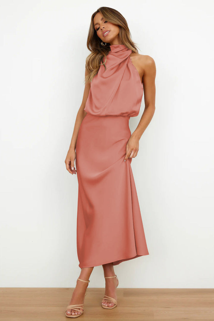 Ambre - Robe longue en satin à col halter