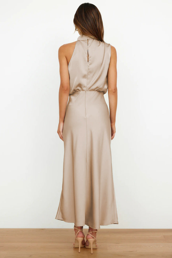 Ambre - Robe longue en satin à col halter