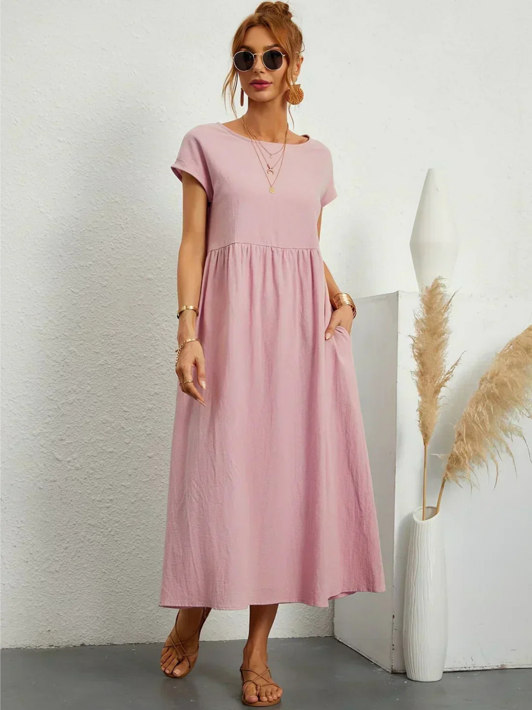Marianne - Robe élégante à col rond